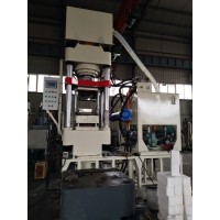 Y內蒙全自動舔鹽磚壓塊機為牛羊提供高品質的產量